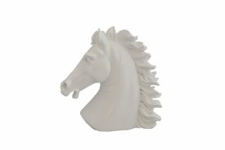Tượng đầu ngựa trắng