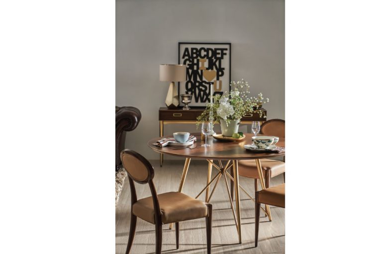 Bàn ăn Maxine Tròn 6 chỗ 1m35