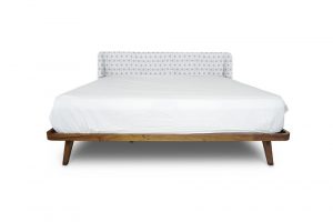 Giường Skagen 1m6 khung gỗ bọc vải đầu giường màu nhạt nhẹ nhàng sang trọng