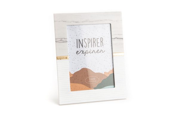 Khung hình Chalet lớn