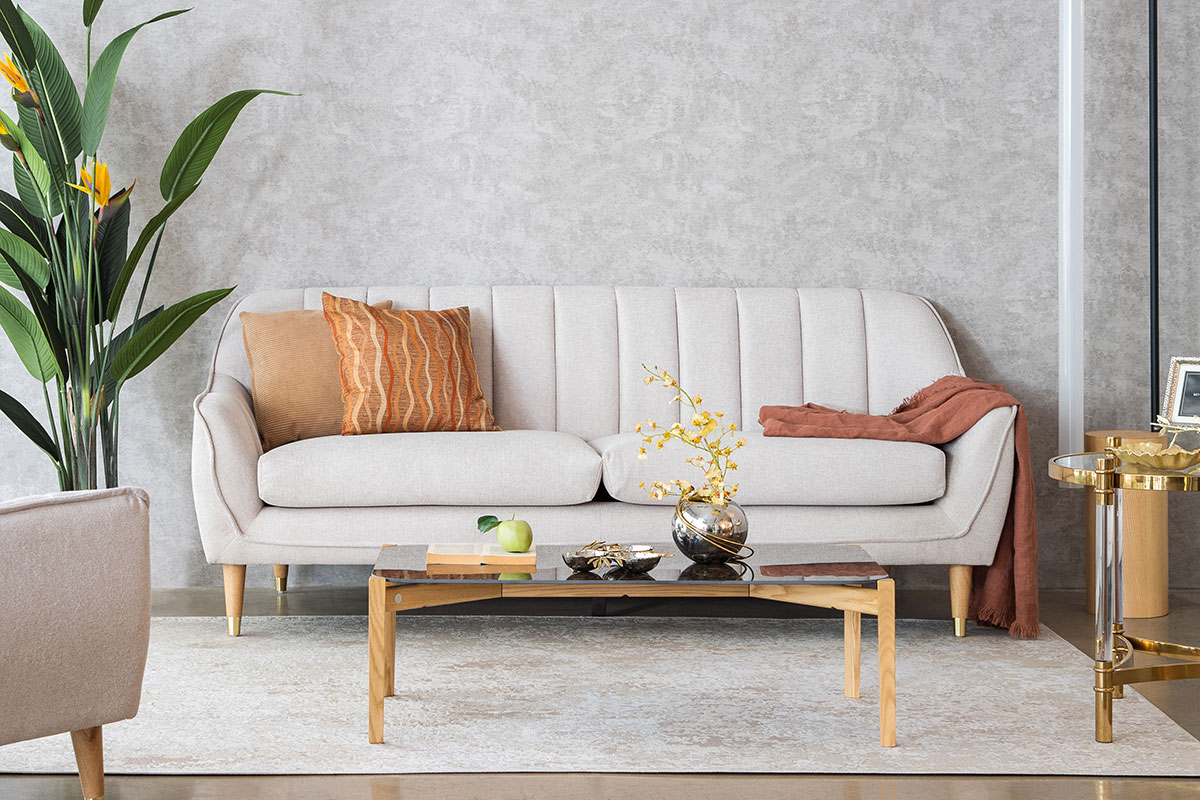 Sofa tại Nhà Xinh - Nội thất Nhà Xinh là sự lựa chọn hoàn hảo cho căn phòng của bạn. Với thiết kế đa dạng, chất liệu và màu sắc phong phú, Nhà Xinh sẽ đem đến cho bạn những sản phẩm sofa đẳng cấp, phù hợp với phong cách sống hiện đại, đem lại cảm giác thoải mái và thư giãn tuyệt vời.