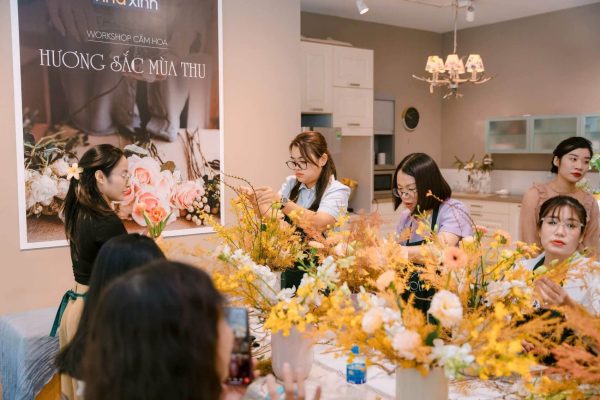 Workshop cắm hoa tại Nhà Xinh