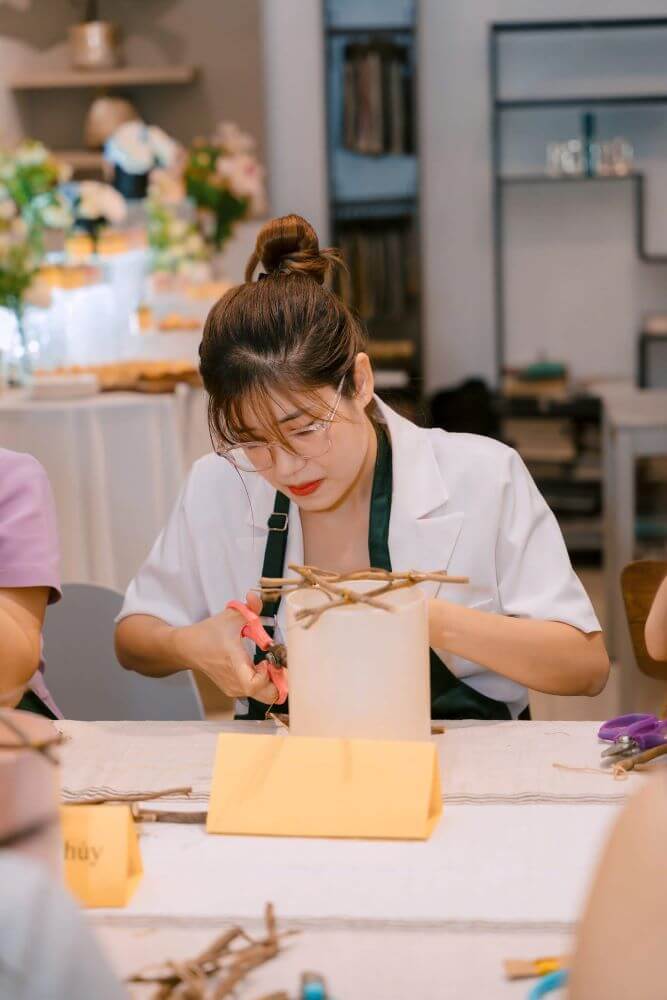 Workshop cắm hoa tại Nhà Xinh